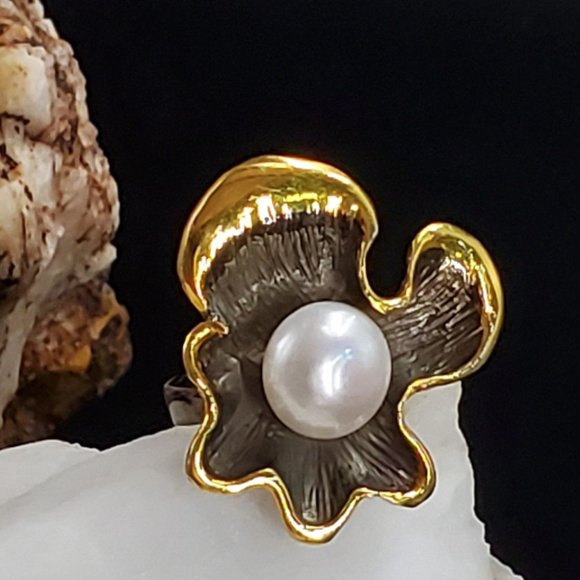 Solid Sterling Silver 925/18 kt Gold/Rhodium Large NaturalFreshwater Pearl